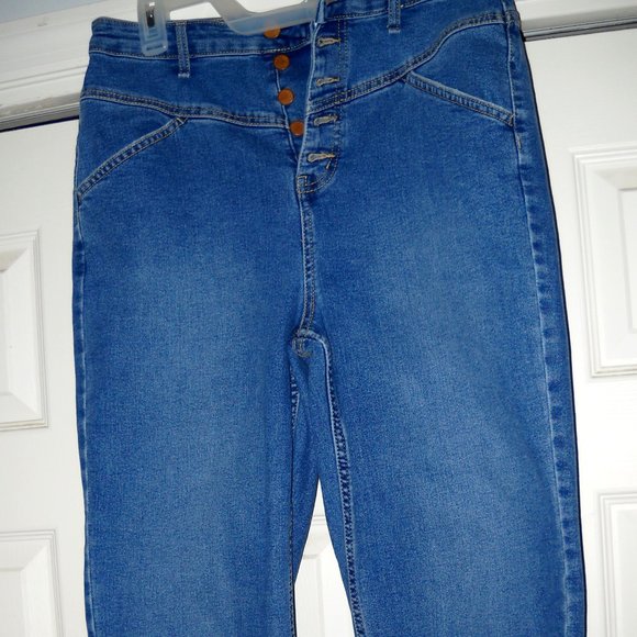 Frayed Denim - Frayed Button fly High Rise Tapered Jeans Size 10/30